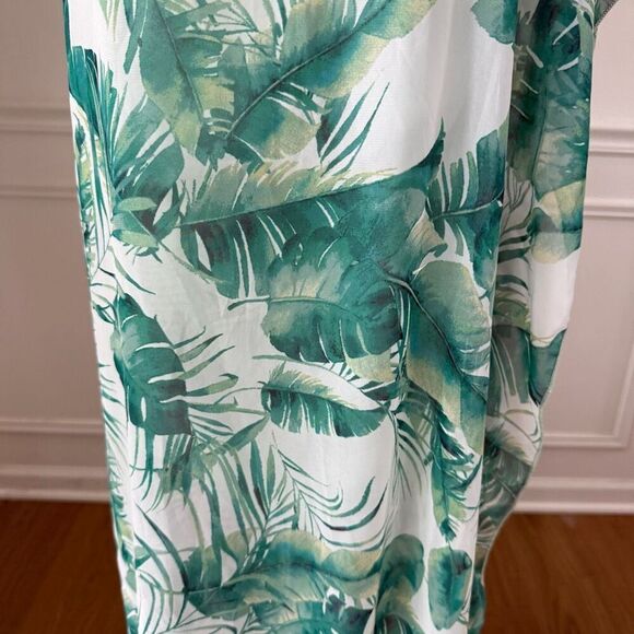 NWT Aura Women's Sleeveless Flutter Side Chiffon Maxi Dress Green Frond Print $1 - Picture 4 of 7